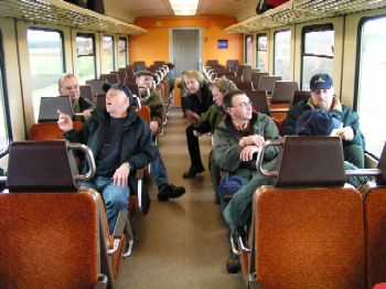 Lustige Bahnfahrt im Regional-Express